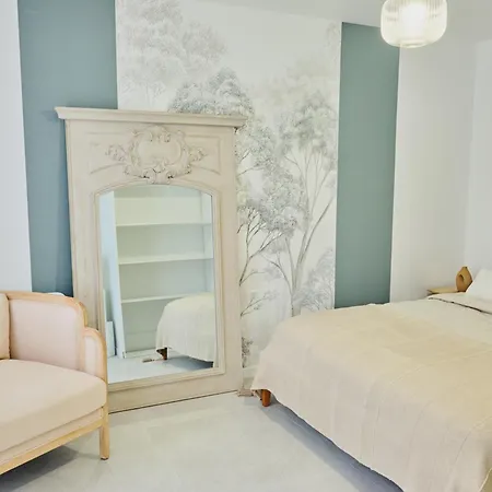 Bel Au Charme Parisien, Pour 6 Personnes דירה